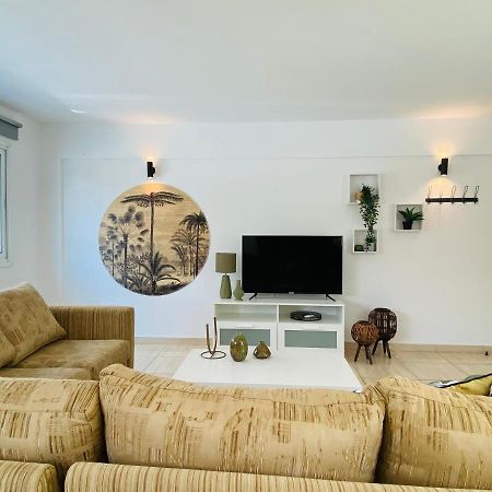 Serena'S 2-Br Apartment In Larnaca Lárnaca Exterior foto
